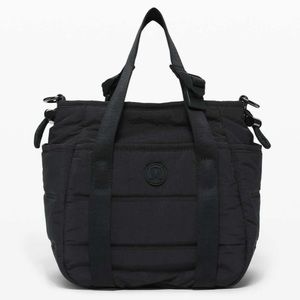NWOT Lululemon Dash All Day Bucket Bag *6.5L